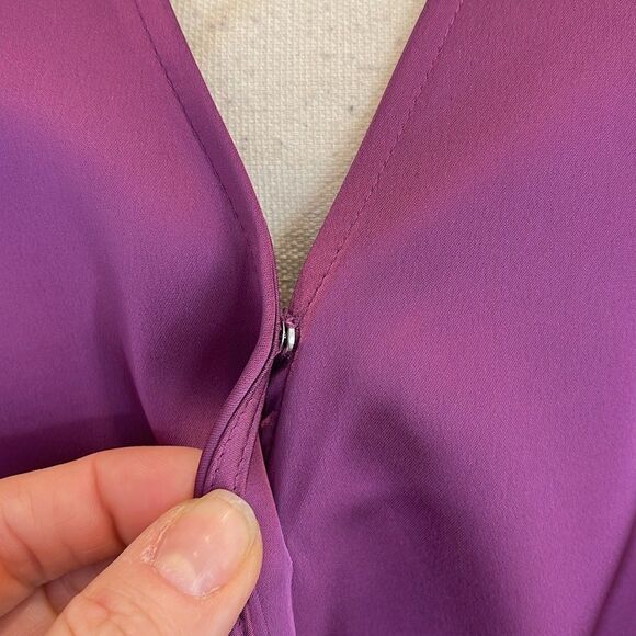 Good American Womens Tops Satin Wrap Top NWT - Picture 3 of 4